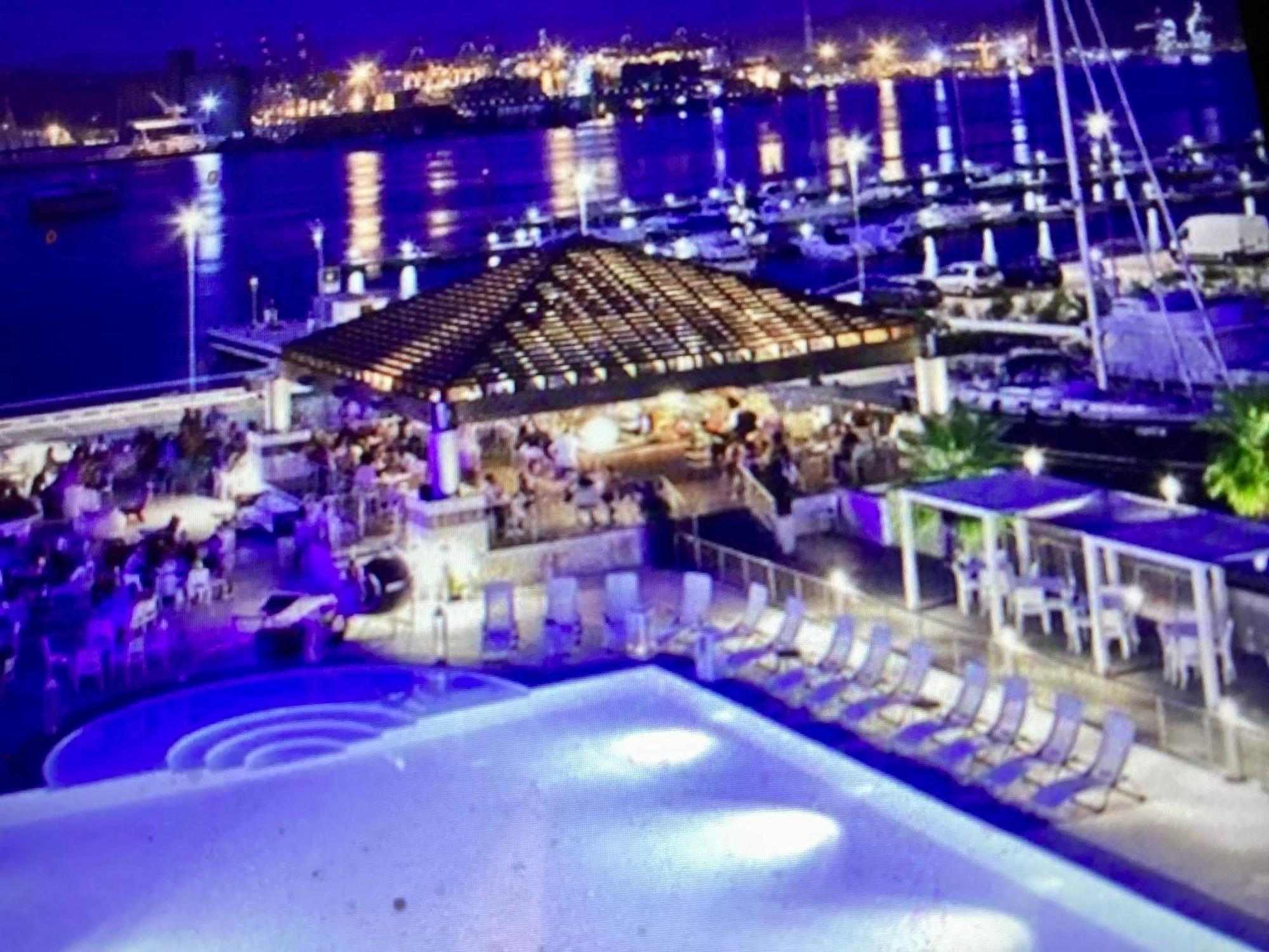 Appartamento Cinque Terre House Of The Port With Parking La Spezia Esterno foto
